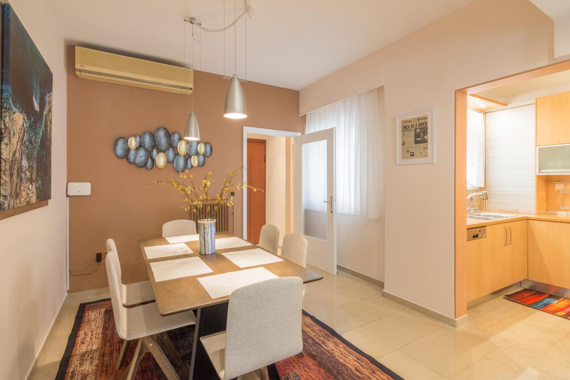 Three Bedrooms Apt In Kallithea เอเธนส์ ภายนอก รูปภาพ