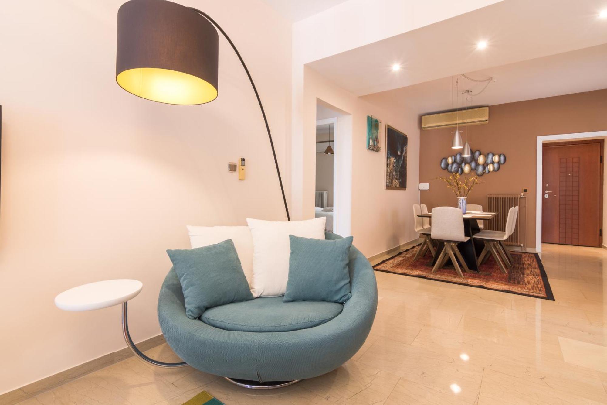 Three Bedrooms Apt In Kallithea เอเธนส์ ภายนอก รูปภาพ