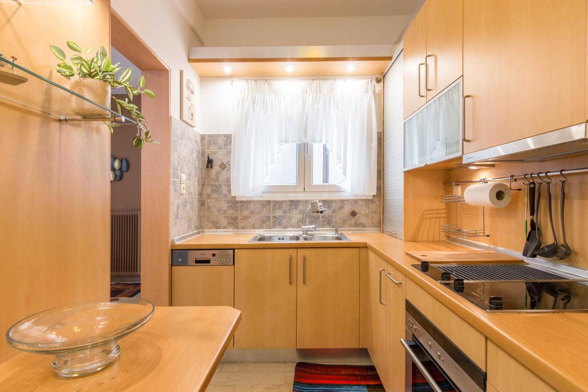 Three Bedrooms Apt In Kallithea เอเธนส์ ภายนอก รูปภาพ