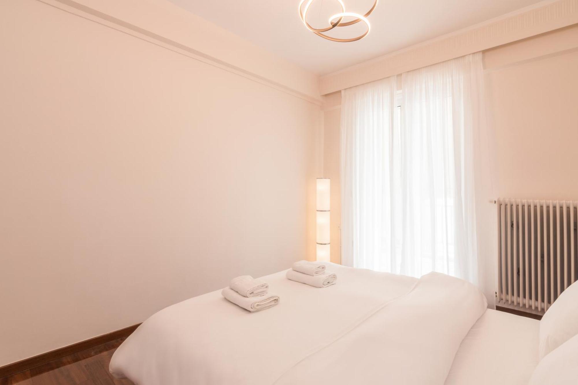 Three Bedrooms Apt In Kallithea เอเธนส์ ภายนอก รูปภาพ