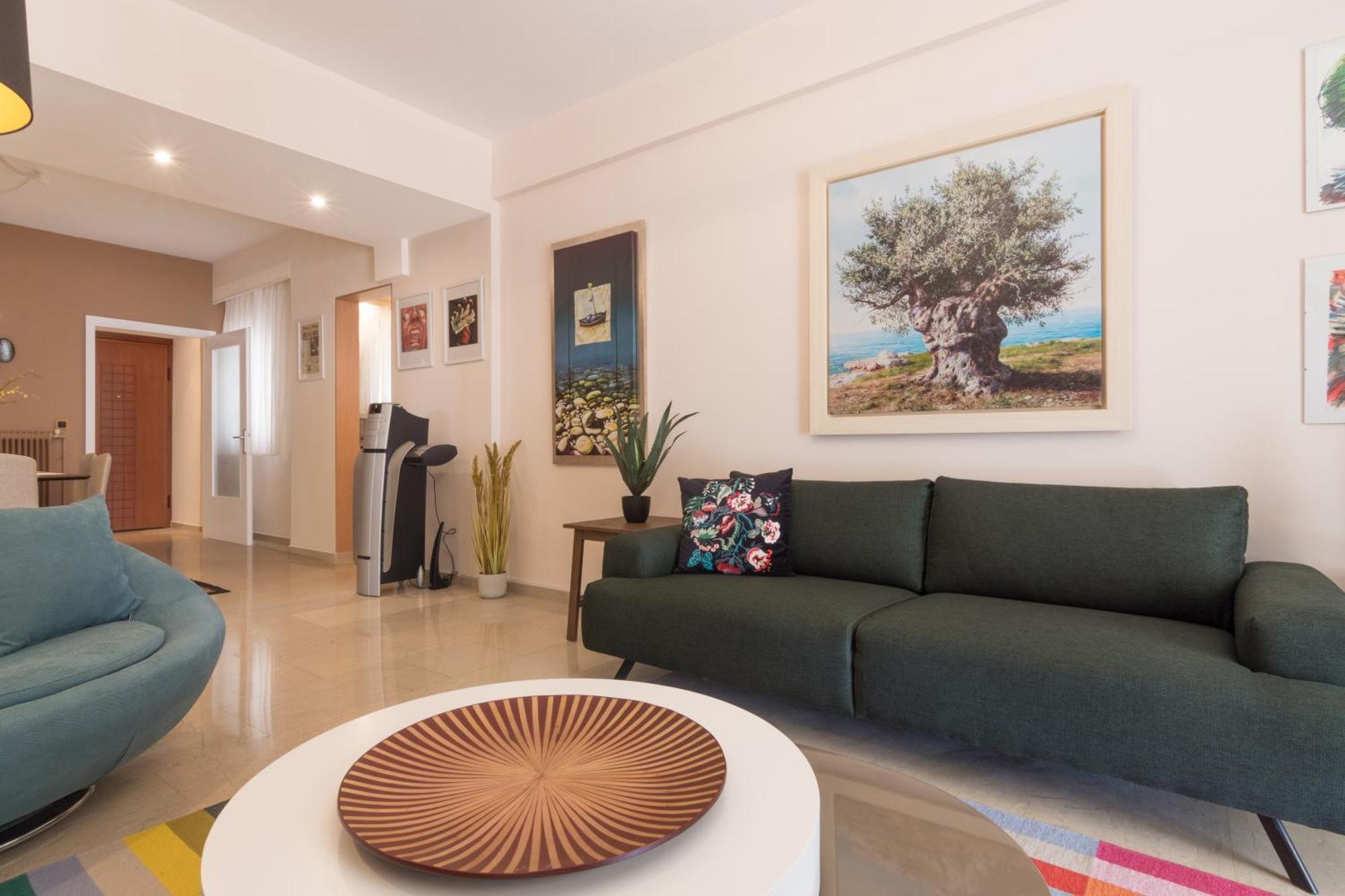 Three Bedrooms Apt In Kallithea เอเธนส์ ภายนอก รูปภาพ